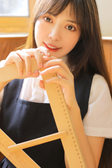 女同桌叫你同桌